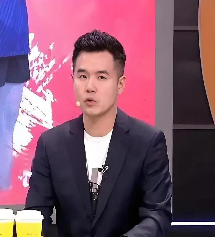 关键比赛中，天启小队战术得当压制对手，掌控节奏如行云流水