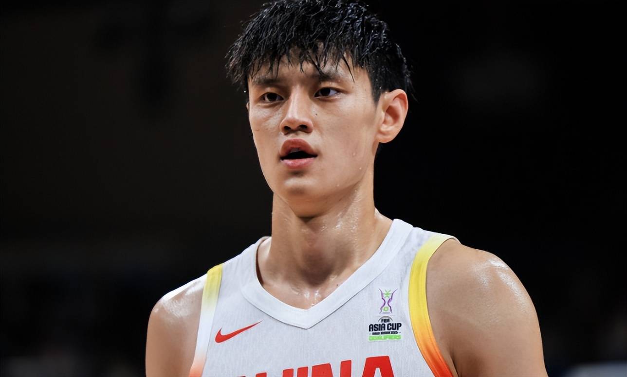 678体育app下载-亚预赛-中国男篮101-53大胜关岛曾凡博14+8